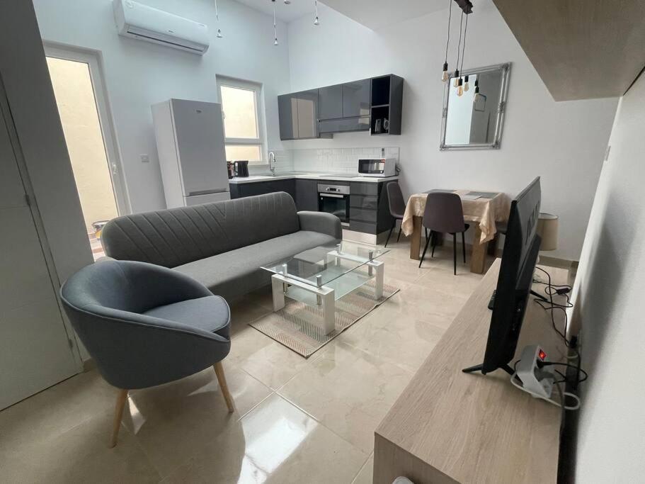 Apartment New Two Bedroom Flat Kamila On A Dwell *